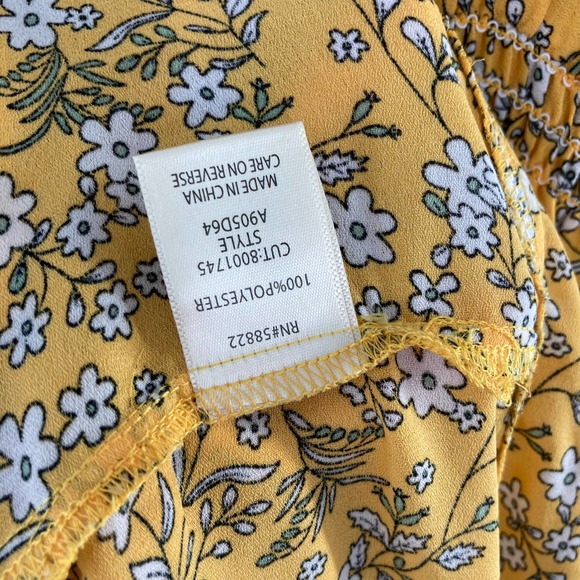 Max Studio Maxi Floral Print Smocked Waist Sleeveless Yellow - Picture 6 of 7